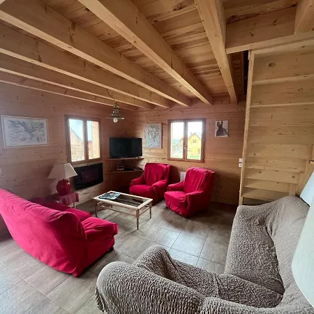 Des Monts Dore Chalet *