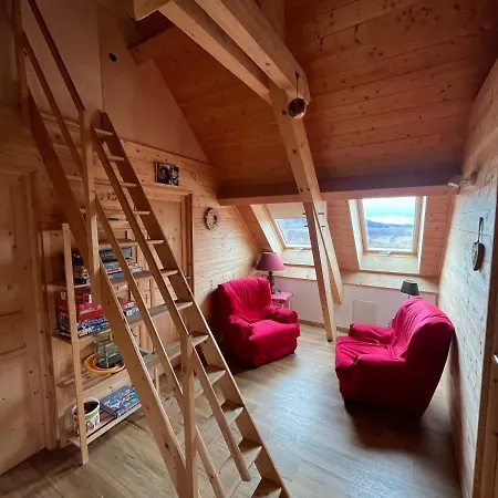 Des Monts Dore Chalet *