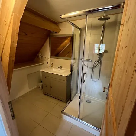 Des Monts Dore Domek alpejski Chastreix